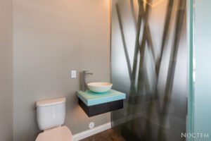Washroom set with toilet seat and luxury wash basin